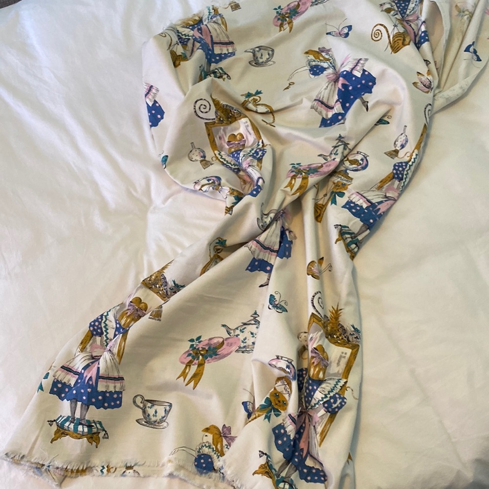 Fun Vintage Fabric. A bit Alice in Wonderland.